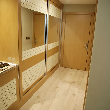 The 4* Ankara