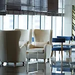 Hotel The 4*