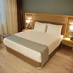 ホテル The 4*